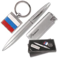 Набор подарочный: ручка, зажигалка, брелок "Российский флаг", карт.кор. 140755